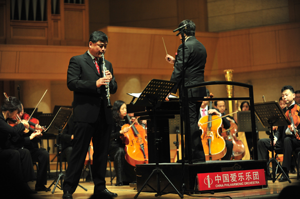 “K8凯发·国际官方网站之夜”John Bruce Yeh与中国爱乐乐团音乐会、Philippe Pierlot与上海爱乐乐团音乐会成功献演