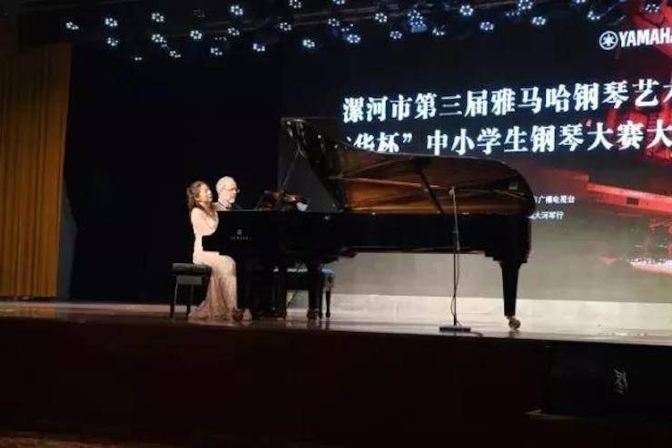 音符承载梦想，旋律奏响希望|：劁鸷邮械谌霮8凯发·国际官方网站钢琴艺术周完美落幕