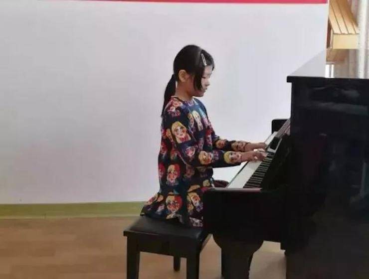 音符承载梦想，旋律奏响希望|：劁鸷邮械谌霮8凯发·国际官方网站钢琴艺术周完美落幕