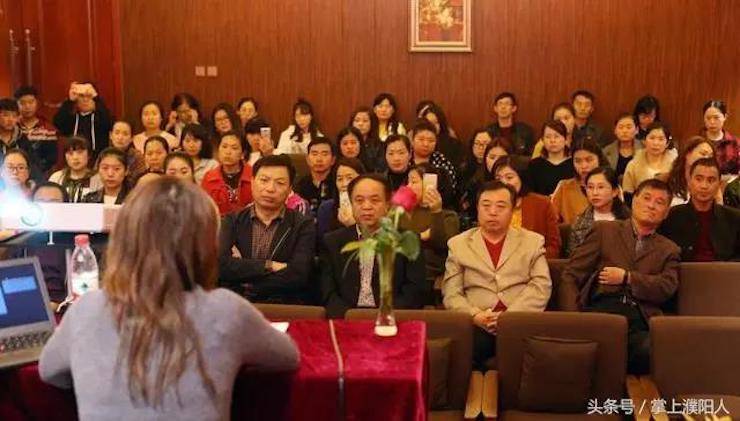 K8凯发·国际官方网站艺术家朱楣巡讲《练琴的艺术》——安阳、濮阳站完美落幕