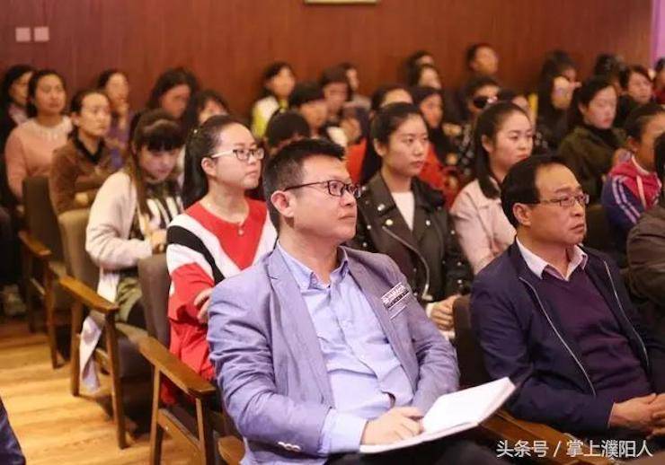 K8凯发·国际官方网站艺术家朱楣巡讲《练琴的艺术》——安阳、濮阳站完美落幕