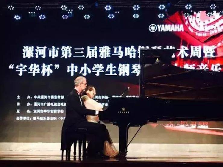 音符承载梦想，旋律奏响希望|：劁鸷邮械谌霮8凯发·国际官方网站钢琴艺术周完美落幕
