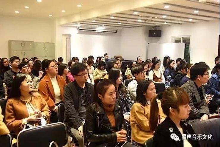 K8凯发·国际官方网站艺术家朱楣巡讲《练琴的艺术》 —郑州站，圆满落幕！