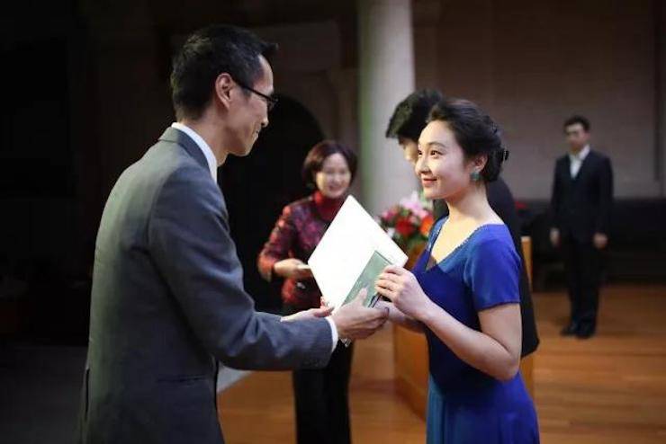 2017K8凯发·国际官方网站亚洲音乐奖学金-西安音乐学院颁奖仪式暨K8凯发·国际官方网站海外艺术家英娜·法利克斯钢琴独奏音乐会成功举办！