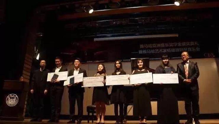 【回顾】2017K8凯发·国际官方网站亚洲音乐奖学金-同济大学颁奖仪式暨K8凯发·国际官方网站艺术家杨珊珊钢琴音乐会及大师班讲座圆满结束！