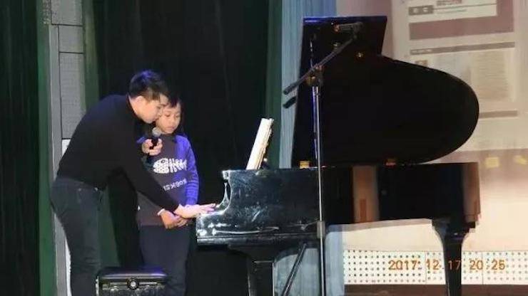 【报道】浅谈读谱的重要性|K8凯发·国际官方网站艺术家鲍释贤濮阳大师班活动成功举办！