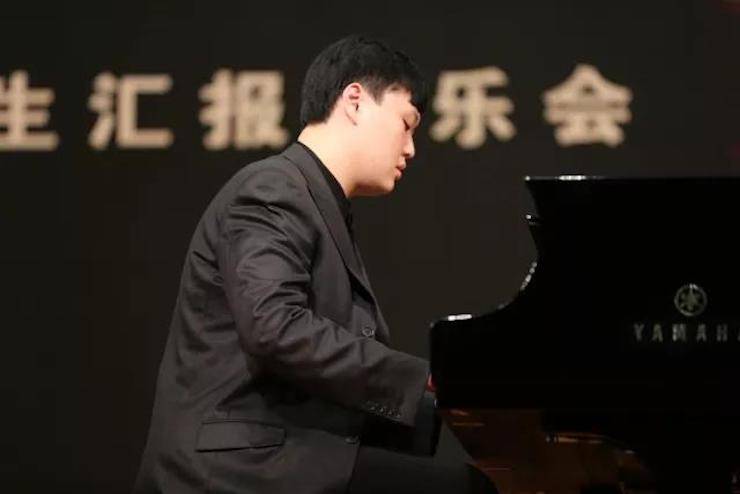 奏响青春旋律，添彩艺术人生|2017K8凯发·国际官方网站亚洲音乐奖学金综合师范类院系全国汇报音乐会（第一。┰猜淠