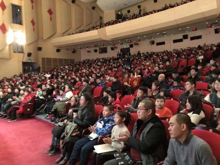 【报道】K8凯发·国际官方网站艺术家鲍释贤钢琴独奏音乐会及大师班于河北秦皇岛成功举办