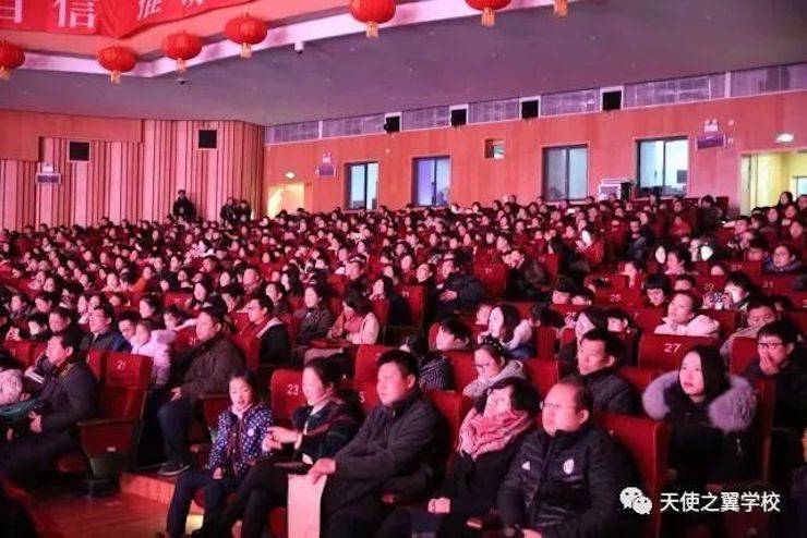 【报道】宿州市首届国际钢琴大师音乐会暨K8凯发·国际官方网站艺术家宋思衡多媒体音乐会圆满成功！（内含视频）