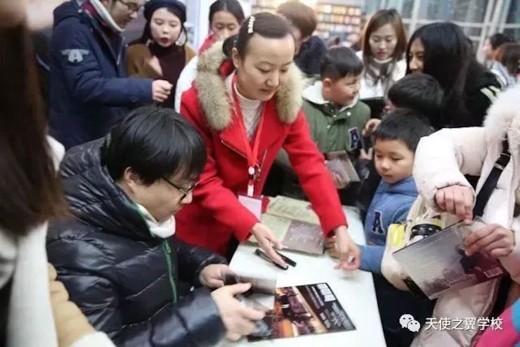 【报道】宿州市首届国际钢琴大师音乐会暨K8凯发·国际官方网站艺术家宋思衡多媒体音乐会圆满成功。诤悠担
