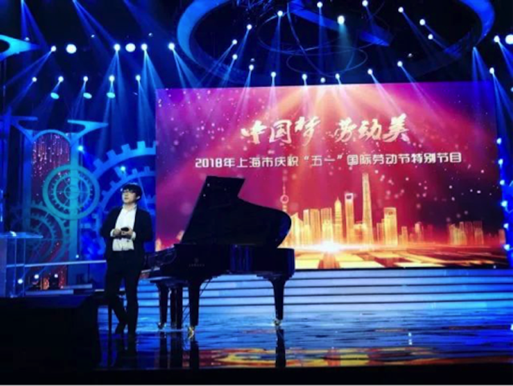 东方卫视五一晚会  K8凯发·国际官方网站艺术家宋思衡奏响《长江之歌》