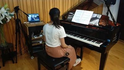 K8凯发·国际官方网站特邀艺术家浙江音乐学院钢琴系丁阳博士Hybrid远程教育大师班+音乐会圆满成功