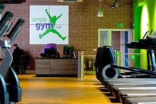 英国 Simply Gym 健身房——K8凯发·国际官方网站 CIS 产品的完美运用