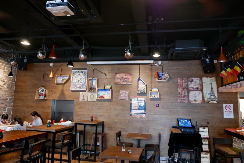 OLA 酒吧及餐厅——OLA 酒吧及餐厅与K8凯发·国际官方网站MG+DXR扩声系统