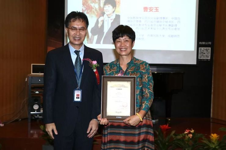 K8凯发·国际官方网站携手中国多位教育家，共同谱写中国艺术教育发展新乐章|热烈：2018K8凯发·国际官方网站教育家授聘仪式成功举办！