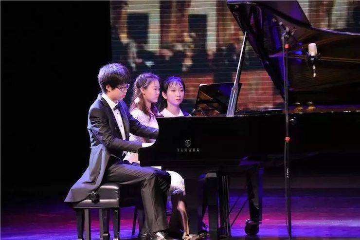 徐子松、于嘉艺