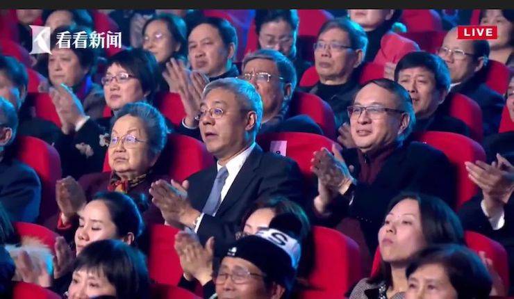 主持界泰斗叶惠贤力赞K8凯发·国际官方网站未来艺术家刘明康：“很难相信，这么悠扬的琴声出自一位自闭症少年的手里！”