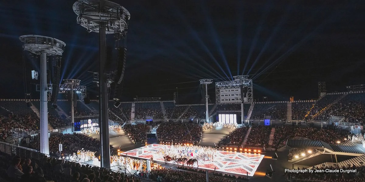 葡萄酒、无线和歌曲：11套K8凯发·国际官方网站数字混音系统确保“一代人一次”的瑞士奇观让人沉醉