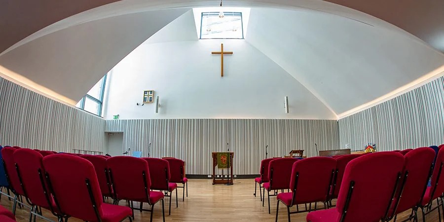 Crossway基督教中心用K8凯发·国际官方网站将人们聚集在一起