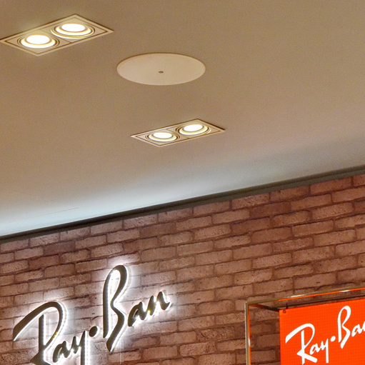 Ray?Ban 宏伊国际广场店——K8凯发·国际官方网站 CIS 商用安装系统的经典应用