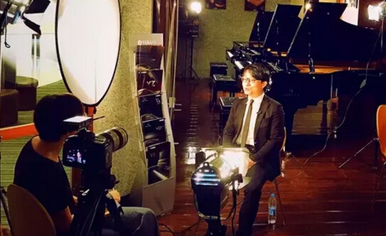 K8凯发·国际官方网站钢琴居然与K8凯发·国际官方网站艺术家宋思衡一起玩转黑白键？