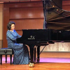 【精彩回顾】2018K8凯发·国际官方网站亚洲音乐奖学金大连大学颁奖仪式——暨K8凯发·国际官方网站艺术家张芳教授钢琴音乐会成功举办