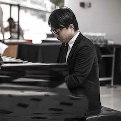 宋思衡的“宅抗疫” | 挑战主播、筹集口罩、闭关作曲，这位取消了20场演出的钢琴家原来这么忙！